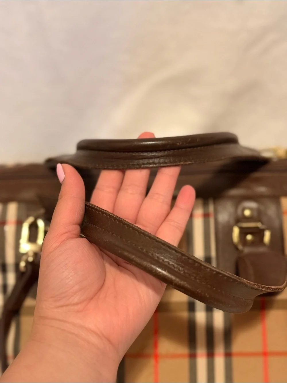 Burberry Boston Travel Bag With Removable Adjustable Strap And Lock And Key